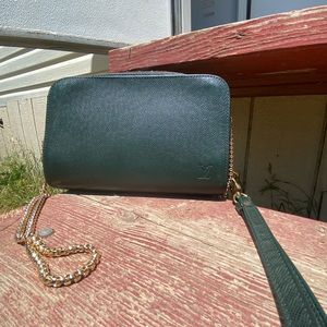 Louis Vuitton taiga Baikal epi